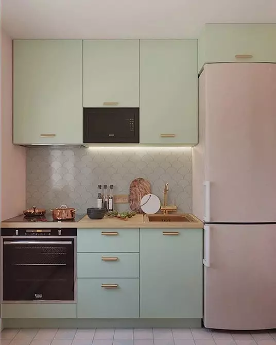 Virtuves izkārtojums 6 metri ar ledusskapi: Foto no veiksmīgiem piemēriem un reģistrācijas padomi 10036_120
