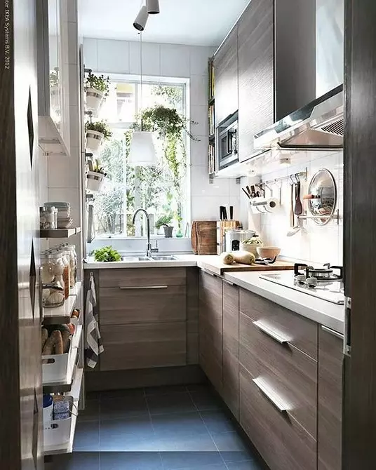 Küchenlayout 6 Meter mit Kühlschrank: Foto zu erfolgreichen Beispielen und Registrierungs-Tipps 10036_46