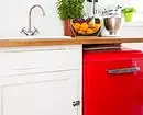 Распоред на кујната 6 метри со фрижидер: слика на успешни примери и совети за регистрација 10036_48