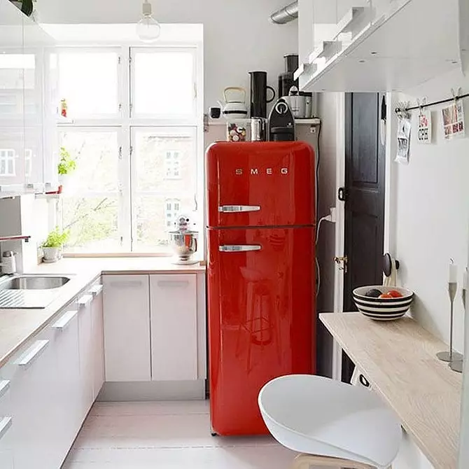 Распоред на кујната 6 метри со фрижидер: слика на успешни примери и совети за регистрација 10036_76