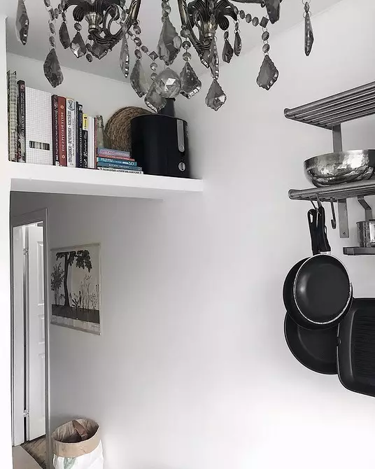 10 آشپزخانه کوچک که در آن تمام فضای مفید درگیر است 10038_50