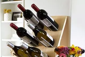 În loc de cabinetul de vin: 9 original îmbuteliat, care se poate face singur 10065_1