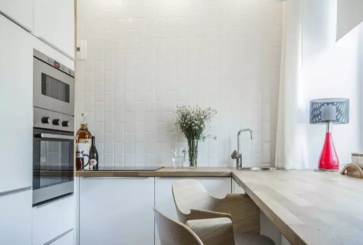 Kitchen design with refrigerator in Khrushchev: 45 examples that can be repeated 10089_57