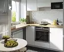 Desain dapur dengan kulkas di Khrushchev: 45 contoh yang dapat diulang 10089_68