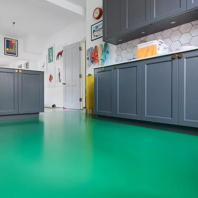 45 bright apartments with colored floors 10147_47