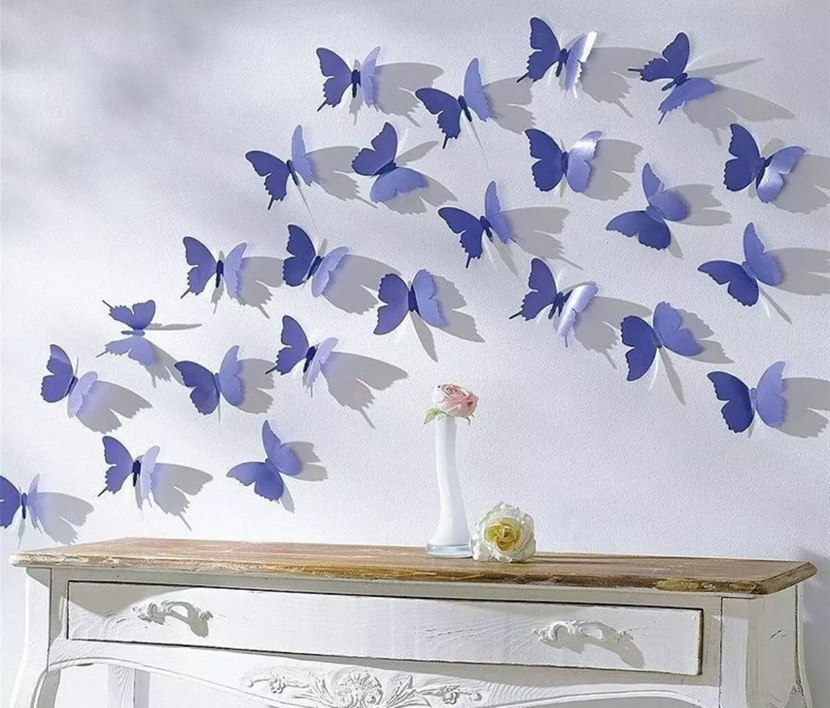Πώς να κάνετε πεταλούδες χαρτιού στον τοίχο Κάντε το μόνοι σας: Οδηγίες και στένσιλ 10208_21