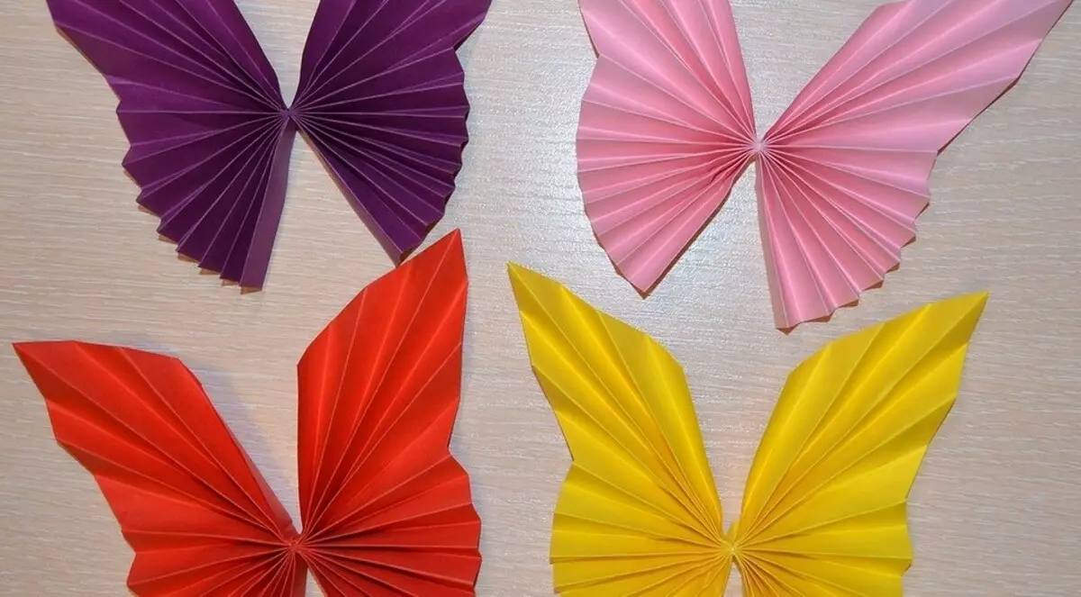 Hur man gör pappersfjärilar på väggen Gör det själv: Instruktioner och stenciler 10208_48