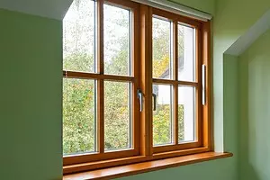 Како се бринути за дрвене прозоре 10220_1