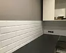 Кладка пліткі кабанчык на фартух кухні: правілы мантажу і яркія дызайн-ідэі 10291_48
