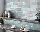 Dapo Tile Cachik lori idana katchen: Awọn ofin Aso ati awọn imọran apẹrẹ Imọlẹ 10291_73