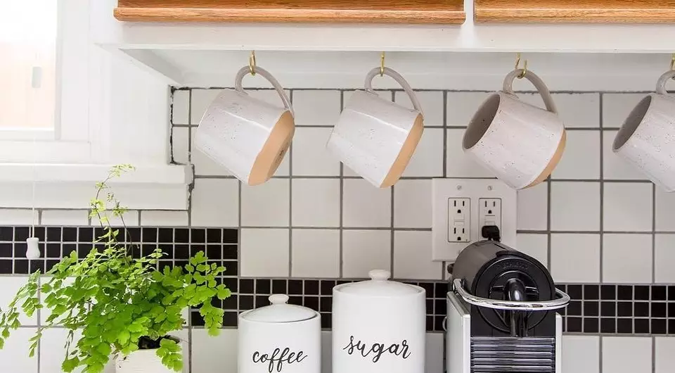 Sådan gør du køkkenet mere bekvemt uden reparation og skift møbler: 11 Smart Solutions