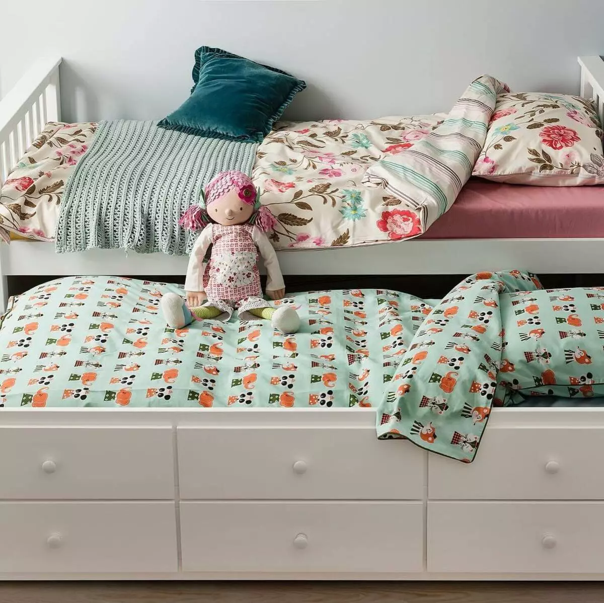 Retractable Children's Beds