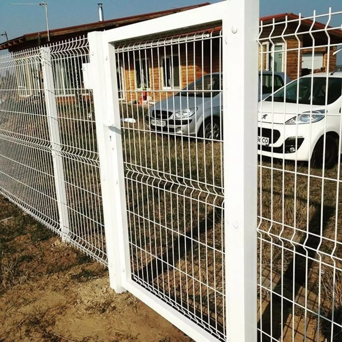 3D Fences: Types, Features of Choosing and Installation 10577_43