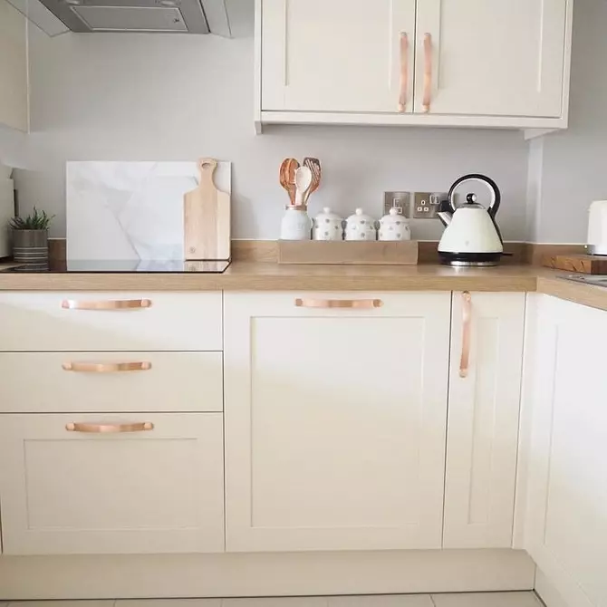 Dapur putih dalam gaya moden: 11 Contoh reka bentuk yang anda akan memikat 10649_21