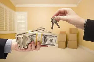 Comment louer un appartement officiellement: Instruction pour un propriétaire novice 10684_1
