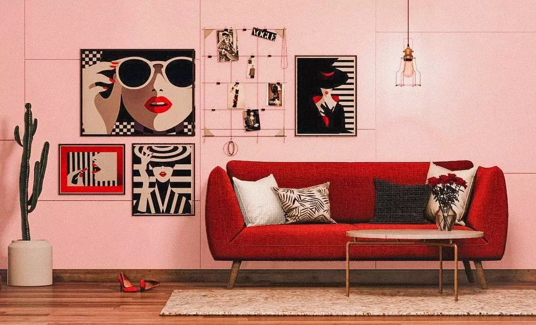 Red in the interior in combination with pink: photo