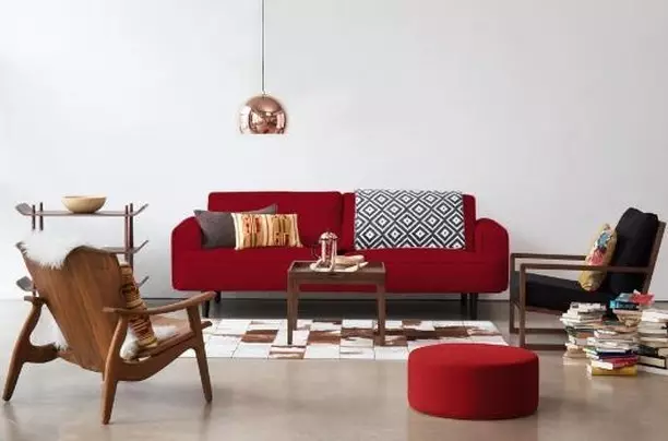 Red in the design of the apartment: 11 Soviets on a combination and 40 examples of use 10705_7