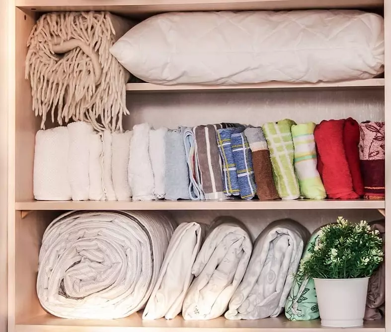 6 ý tưởng nhỏ gọn và đẹp để lưu trữ khăn trải giường 1081_18