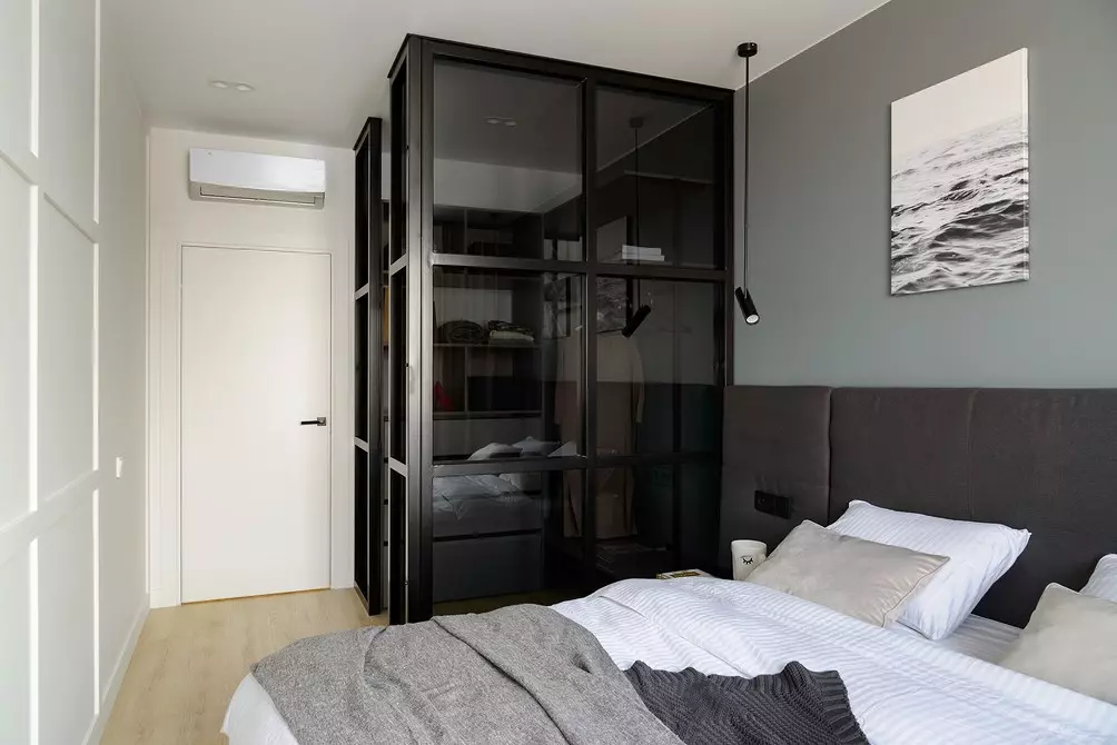 5 exemples de disseny intel·ligent i funcional d'un apartament d'una habitació 10852_54