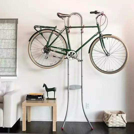 Où stocker un vélo: 7 solutions pratiques pour la petite taille 10874_28