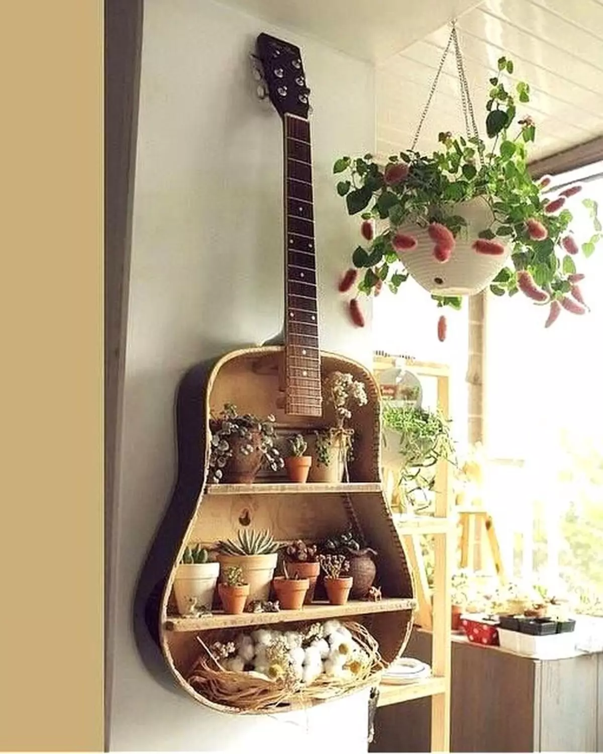 Ideja e re e dekoruar nga foto e vjetër e dizajnit të kitarë
