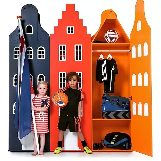 Organizācijas ideju skapji bērnu apģērbu bērnu istabai Foto mēbeles
