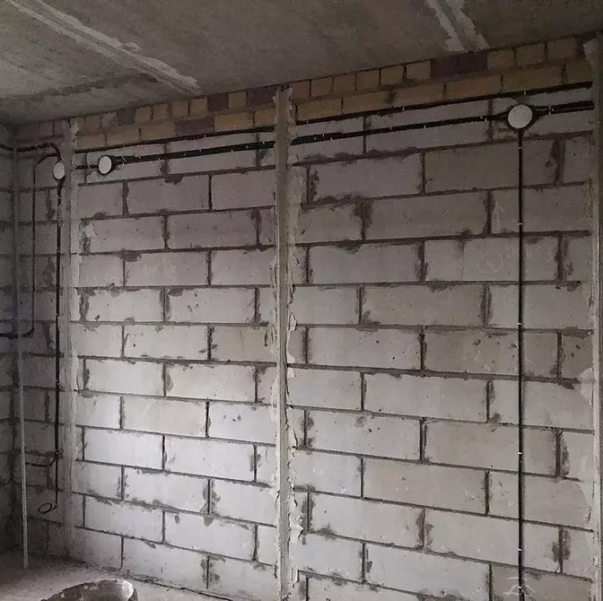 Jak nastavit majáky pod Stucco: 3 způsoby instalace 10939_11