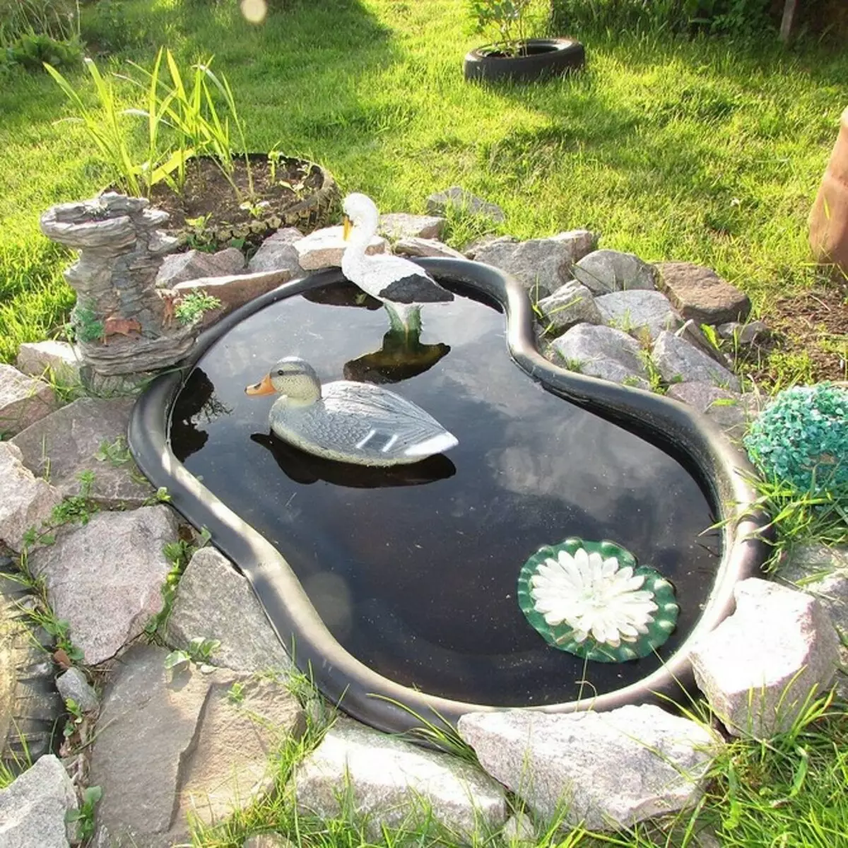 How to make a pond in the country of hand: 4 faithful ways and 30 ideas 10940_26