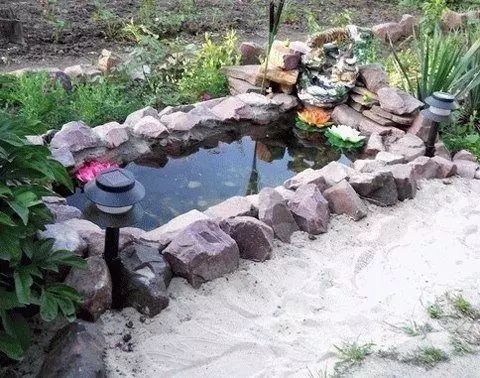 How to make a pond in the country of hand: 4 faithful ways and 30 ideas 10940_44