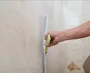 Tmelové steny pod tapetou: Ako vykonávať prácu sami a získať dobrý výsledok 10941_18