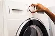 Wie man eine Decke waschen: Anweisungen und nützliche Tipps