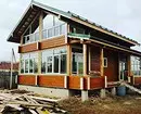 Как да декорирате фасадата на къщата с довършителни работи и декорация: 15 стилни опции 10983_13