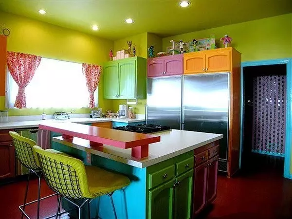 स्वयंपाकघरात कोणते रंग रंगतात: 46 सर्वोत्तम पर्याय 10989_67