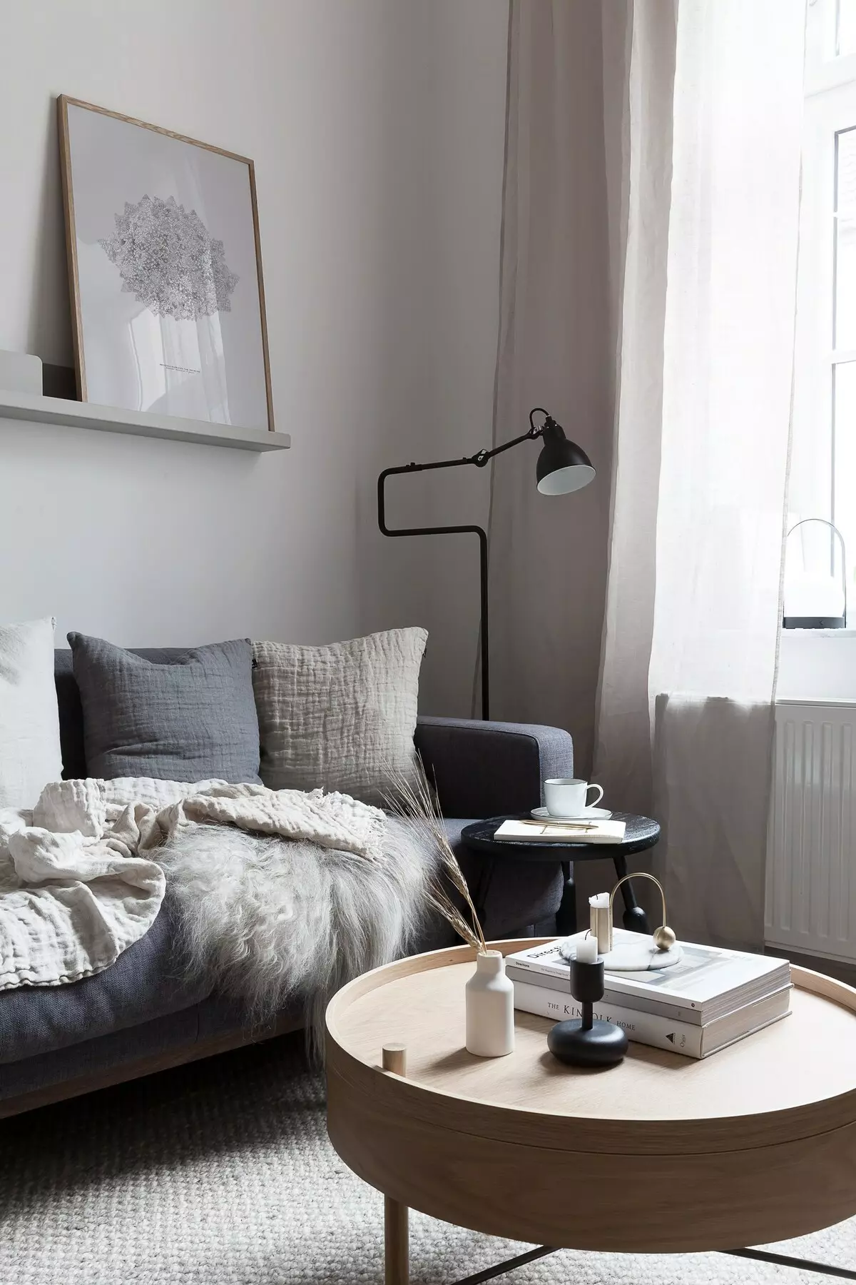 Mga Tela Nindot nga Mga Teksto sa Neutral Light Interior Scandinavian Style Photo