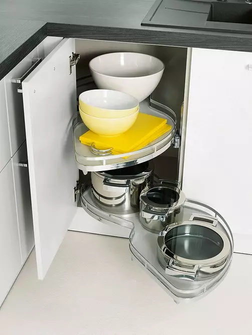 लहान स्वयंपाकघरमध्ये जागा कशी व्यवस्थापित करावी: 11 उपयुक्त टिपा 11072_23