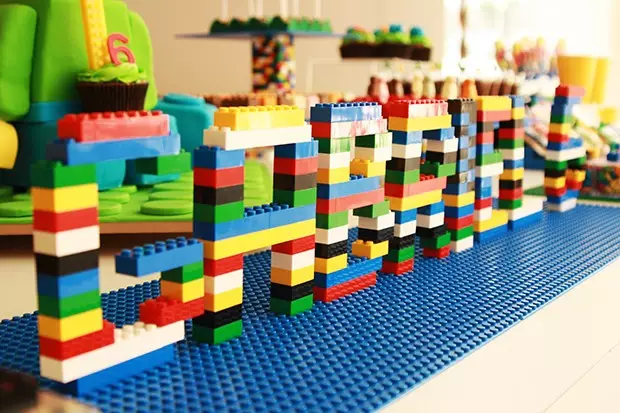 Lego-dan edilə bilən 13 qeyri-adi daxili əşyalar 11147_21
