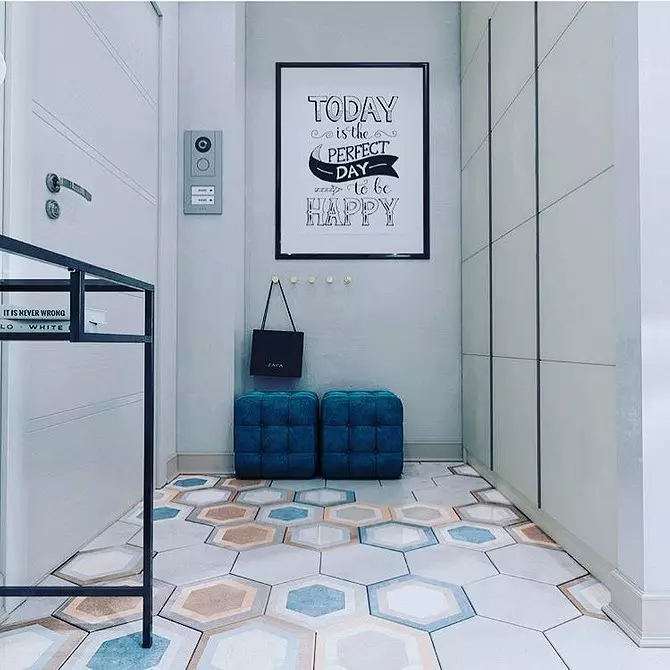 Dezajno de la koridoro en la apartamento: Faru malgrandan spacon eleganta kaj komforta 11160_60