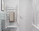 Жижиг угаалгын өрөө сонгохын тулд ямар хавтанг сонгох вэ: зөвлөмж, 60 зураг 11192_77