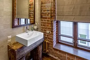 Bilik mandi loteng: Brickwork, elemen vintaj dan paip moden 11264_1