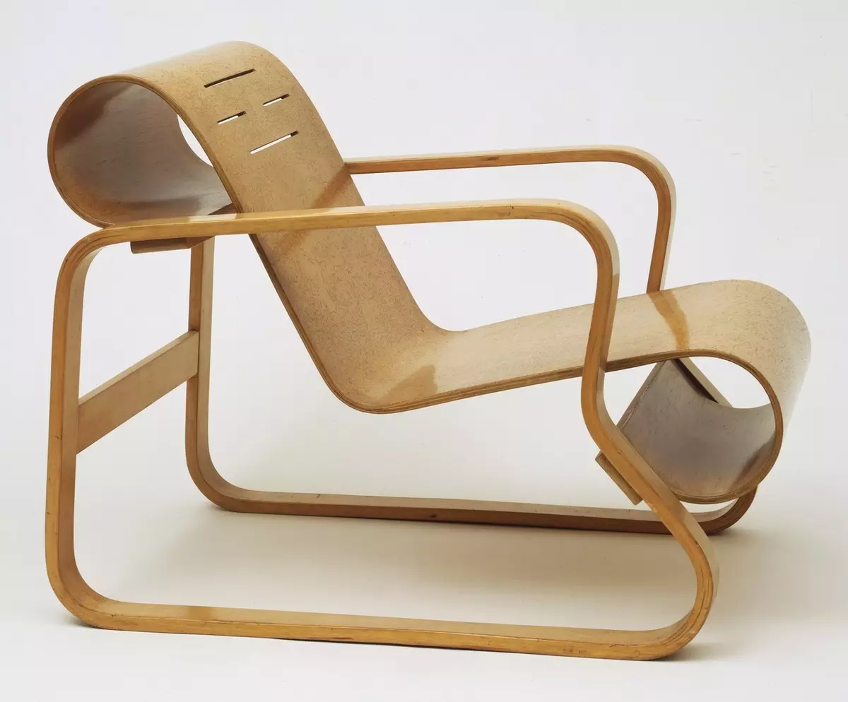 हमेशा प्रवृत्ति में: शीर्ष 10 सबसे अधिक पहचानने योग्य डिजाइन कुर्सियां