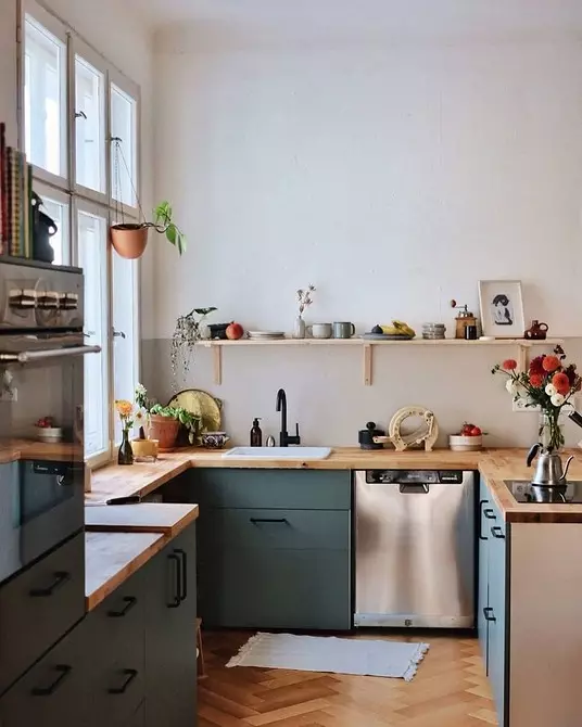 ایک چھوٹا سا باورچی خانے کیسے بنانا اور سہولت کے ساتھ مہمانوں کو حاصل کریں: 6 خیالات 1143_18