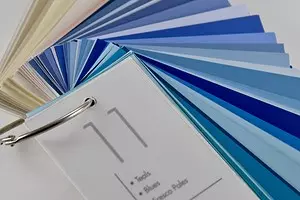 Hur man kombinerar färger i inredningen: Använd färgcirkeln och andra tekniker 11465_1