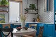 چگونه برای تزئین قفسه های باز در آشپزخانه: 6 ایده زیبا