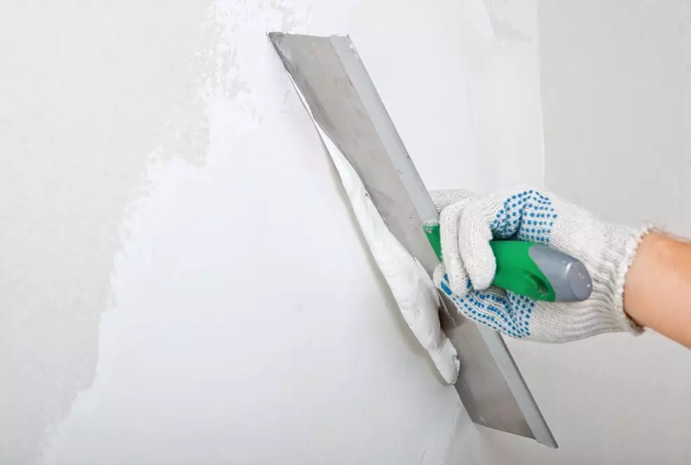Como preparar paredes para rotular o papel de parede? 11489_27