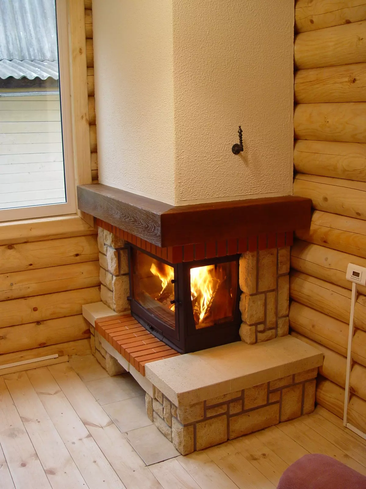 Corner Fireplace di Interior (Foto)