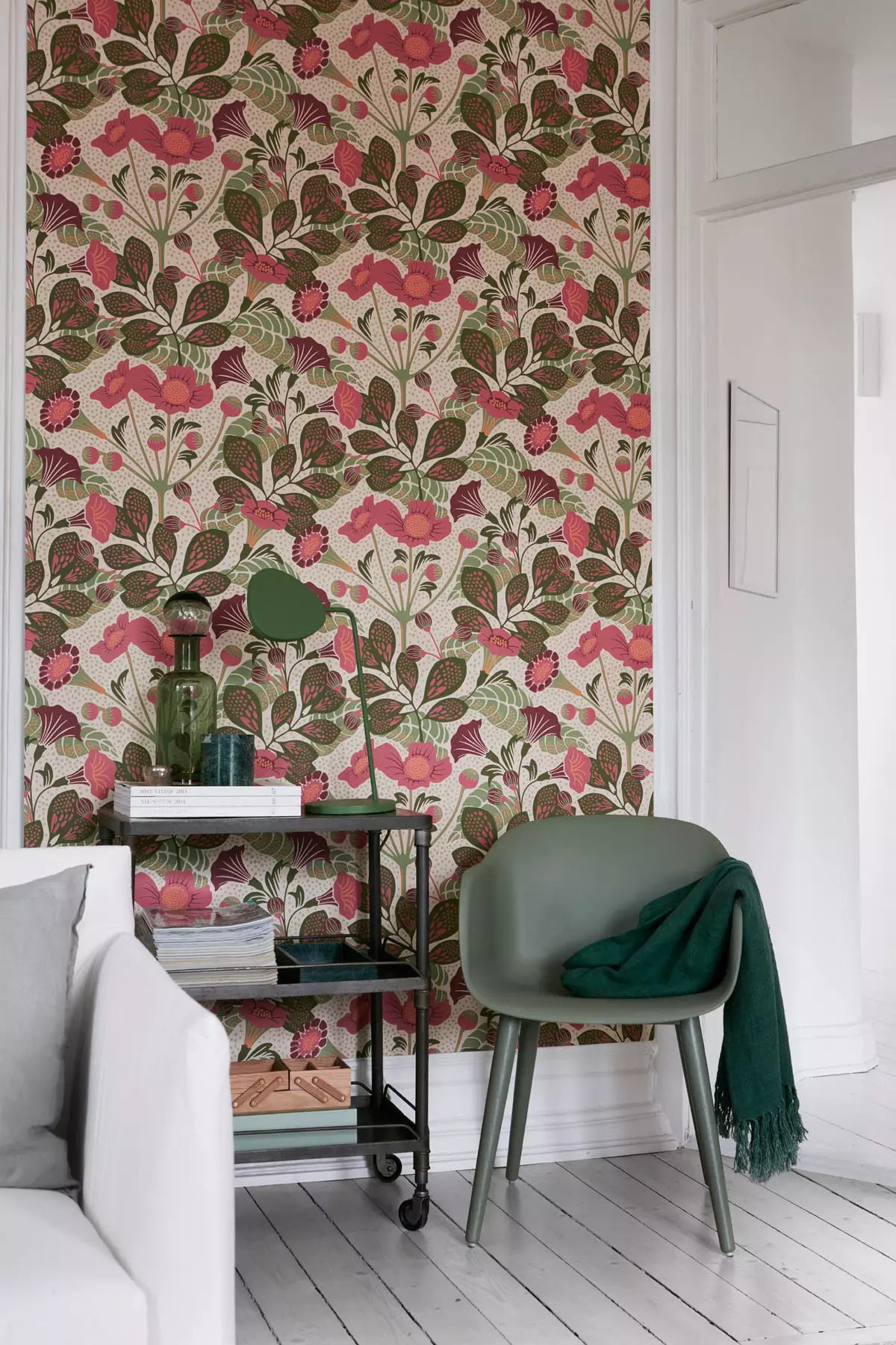 Wallpaper Floral: 10 Gagasan Cerah untuk Interior
