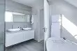 आधुनिक शैलीमा बाथरूम: 10 सान्दर्भिक प्रवृत्ति