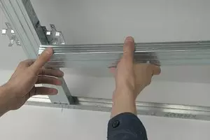 Kaip pritvirtinti pakabos gipso plokštės lubas 11661_1