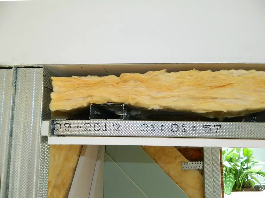Cómo montar el techo de la tabla de yeso de la suspensión 11661_17