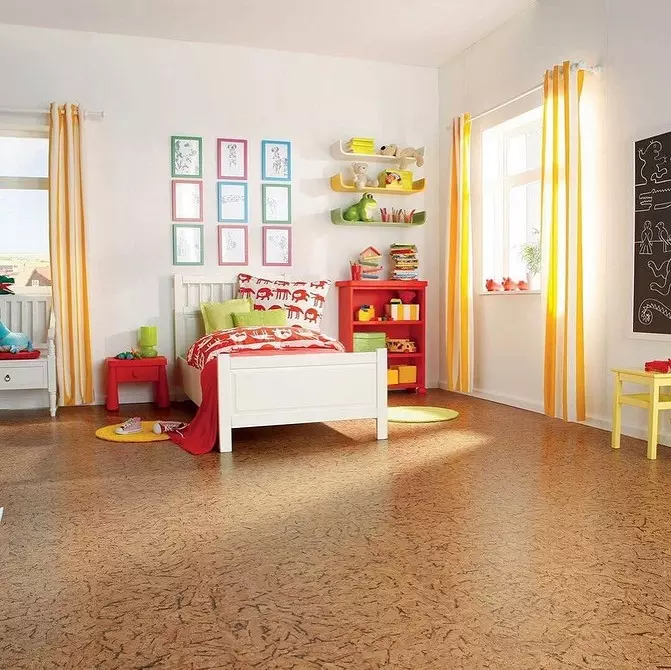 Cork floor: pros and cons, features of choice and styling 11676_26